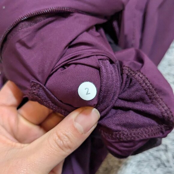 Lululemon Puffer Jacket Run for Cold Pullover Purple Hood Hoodie  Size 2 - Picture 5 of 7